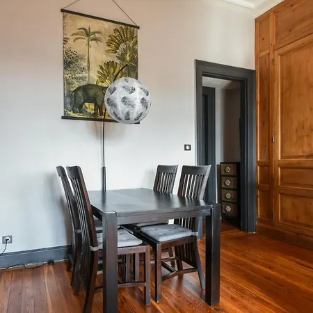 Superb Flat In A Mansion In La Madeleine - Welkeys Apartment