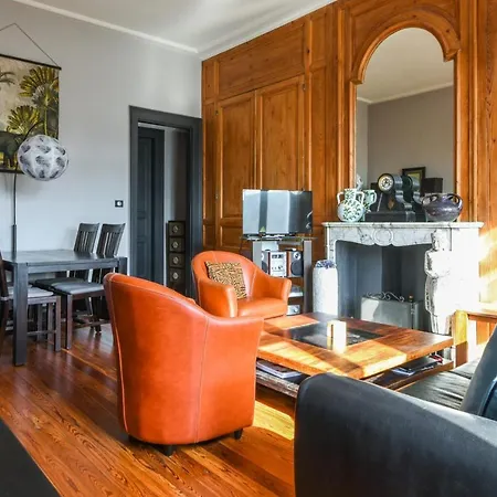 Διαμέρισμα Superb Flat In A Mansion In La Madeleine - Welkeys *
